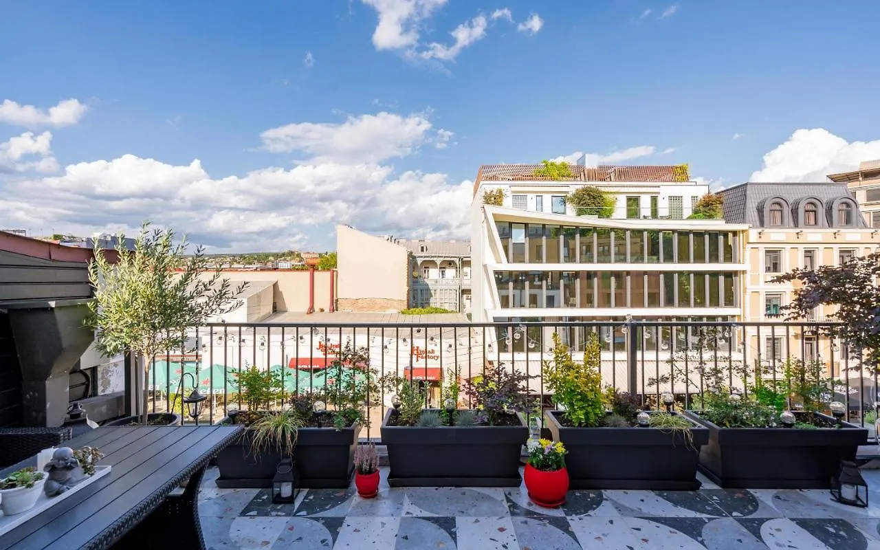 In The Heart Of Tbilisi Apartment