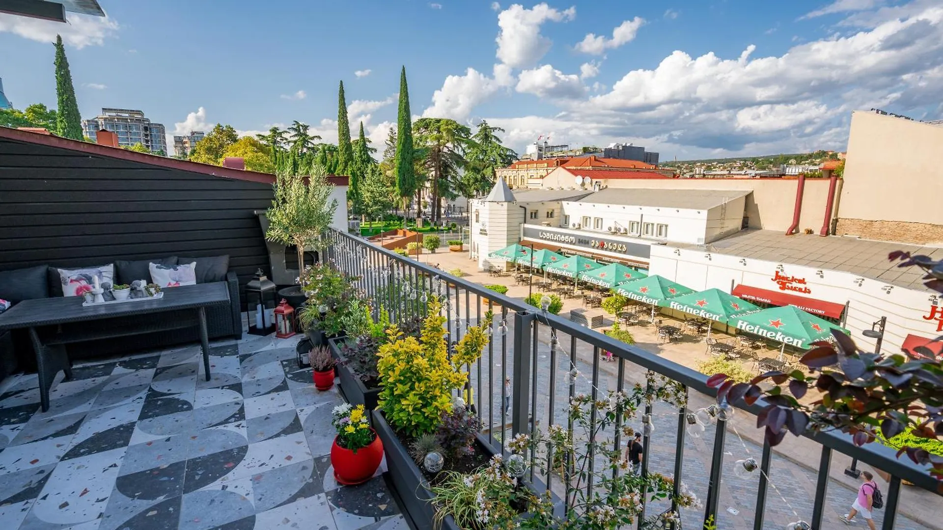 In The Heart Of Tbilisi Apartment
