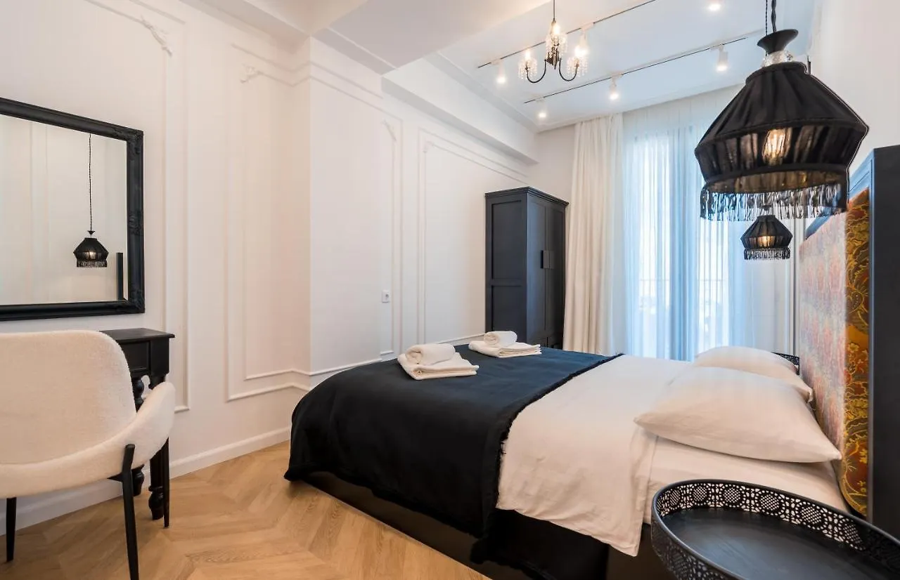In The Heart Of Tbilisi Apartment